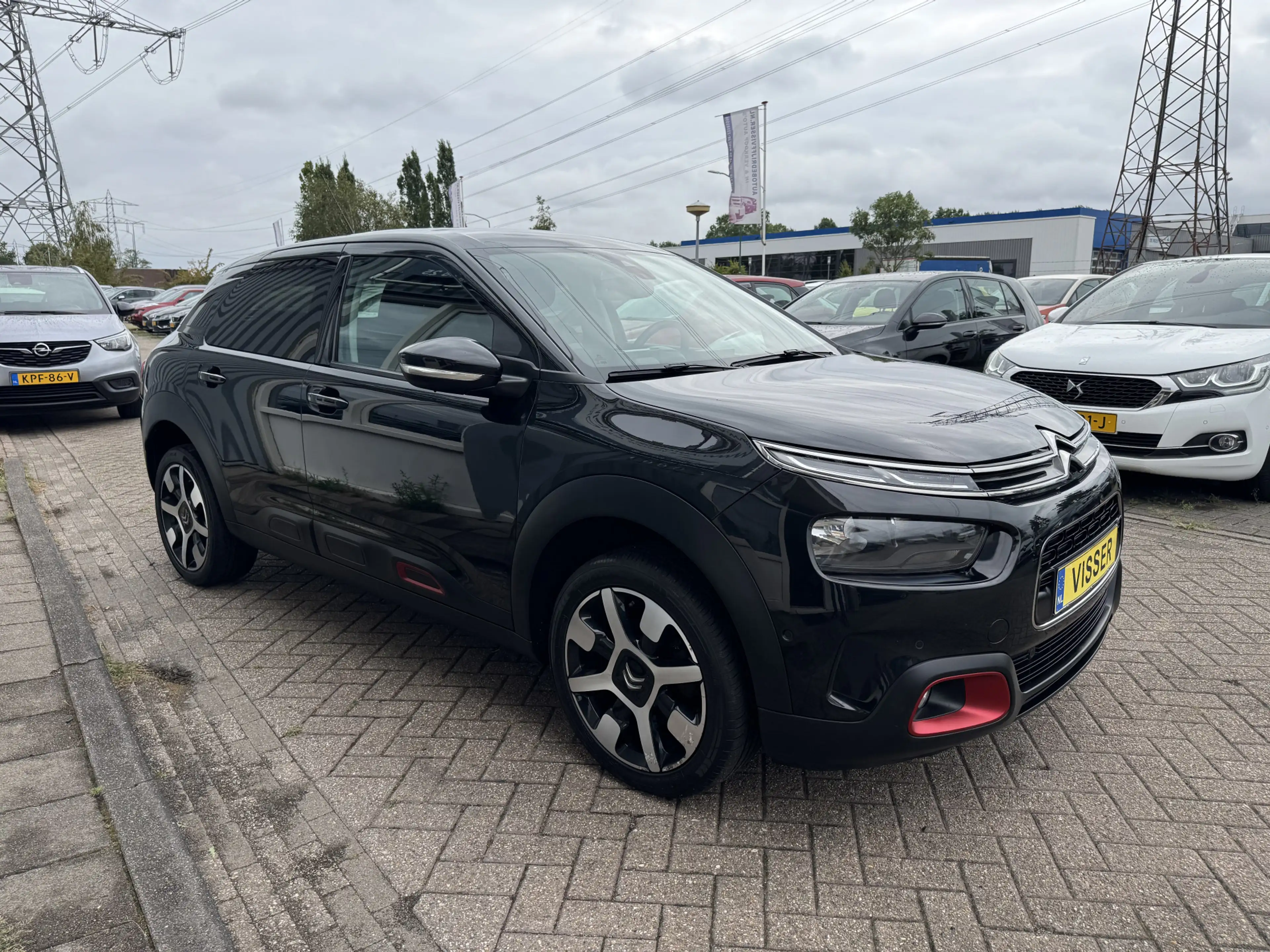 Citroen C4 Cactus 1.2 PureTech Shine — photo 4