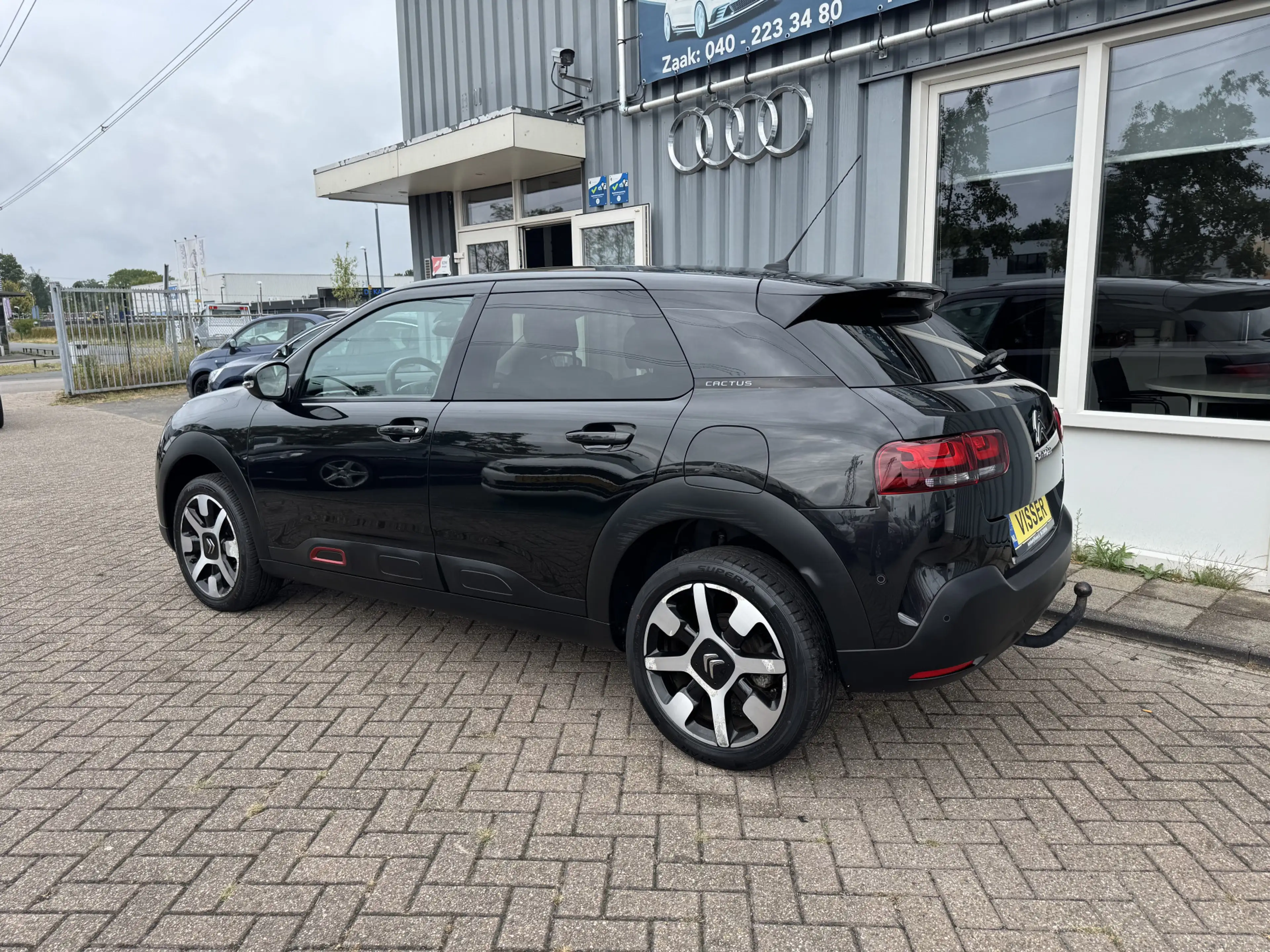 Citroen C4 Cactus 1.2 PureTech Shine — photo 2