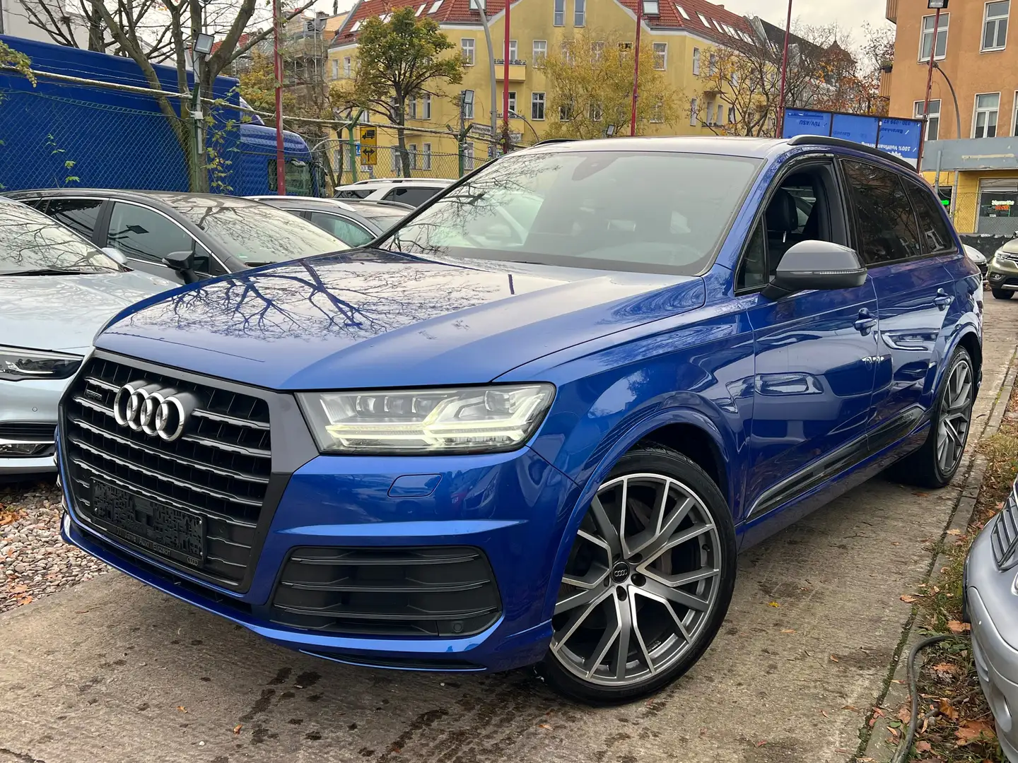 Audi Q7 3.0 TDI Quattro 7-Sitzer S-Line *PANO+N-SIT* VOLL Blau - 1