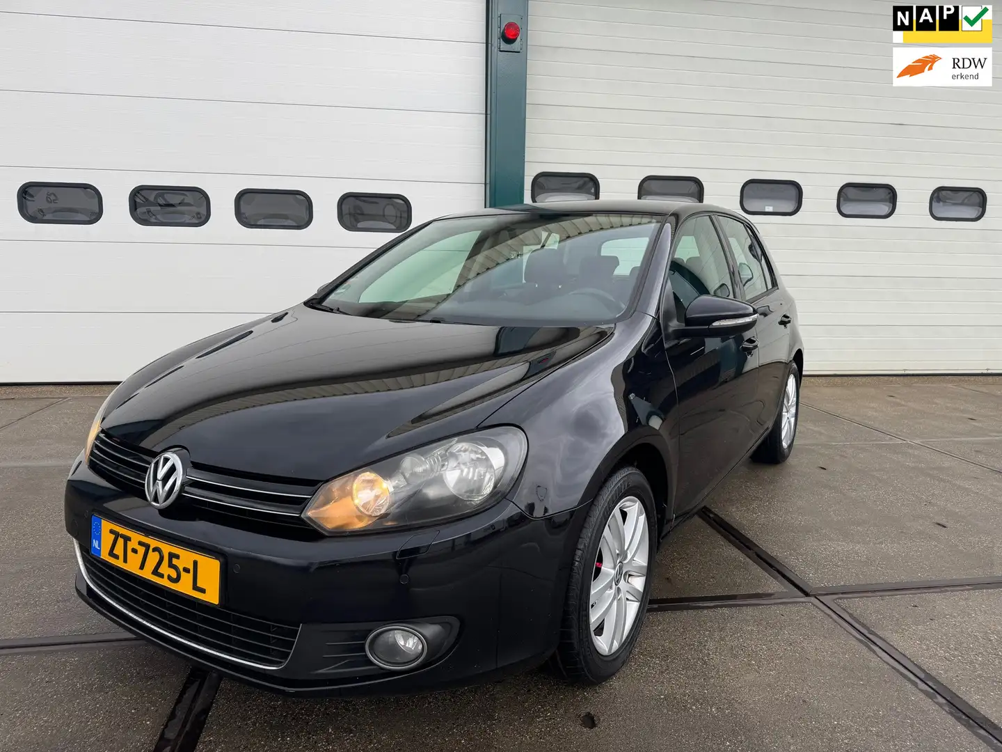 Volkswagen Golf 1.4 TSI Highline Noir - 1