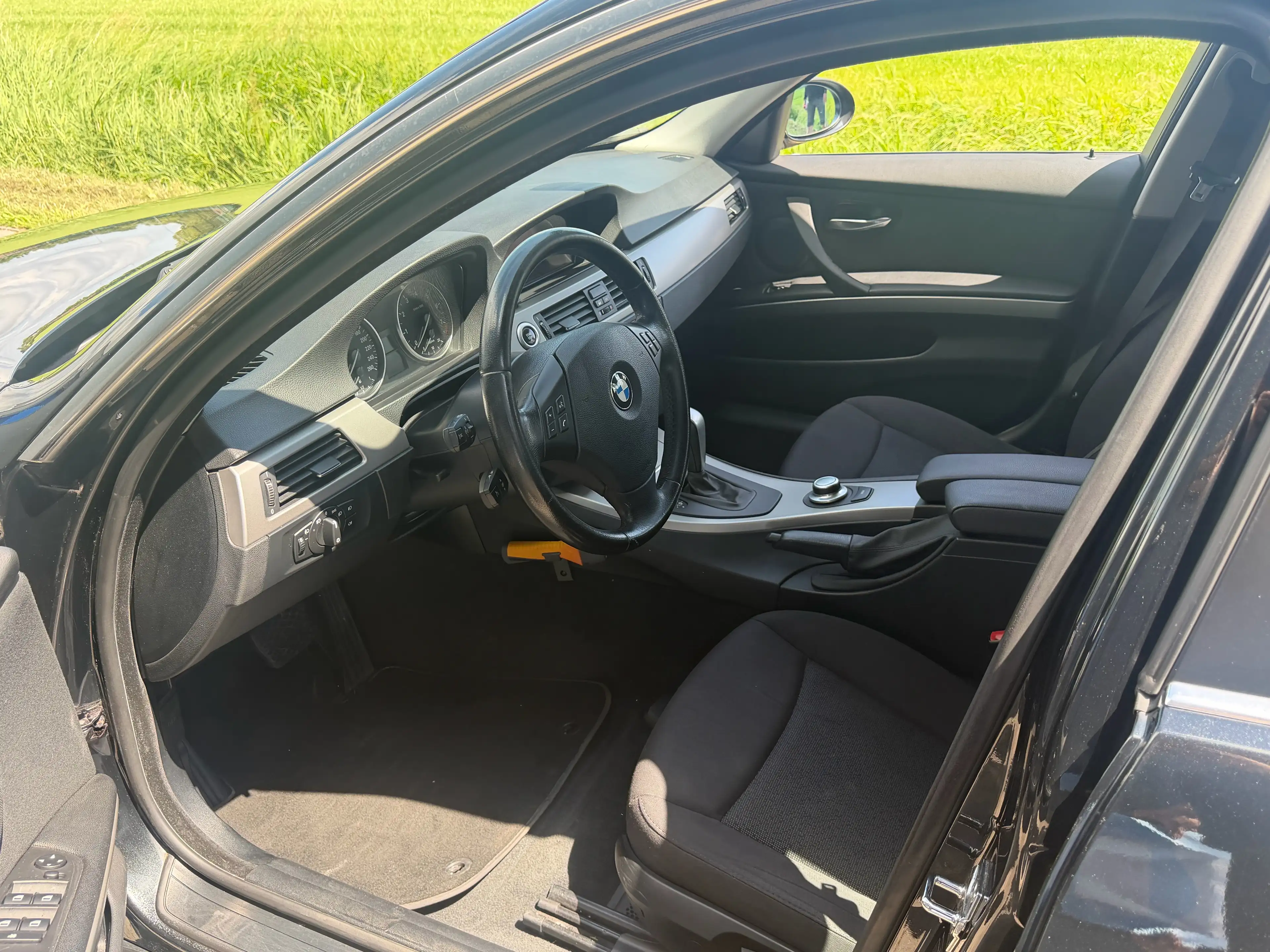 BMW 325 3ER REIHE 325i Executive — photo 10