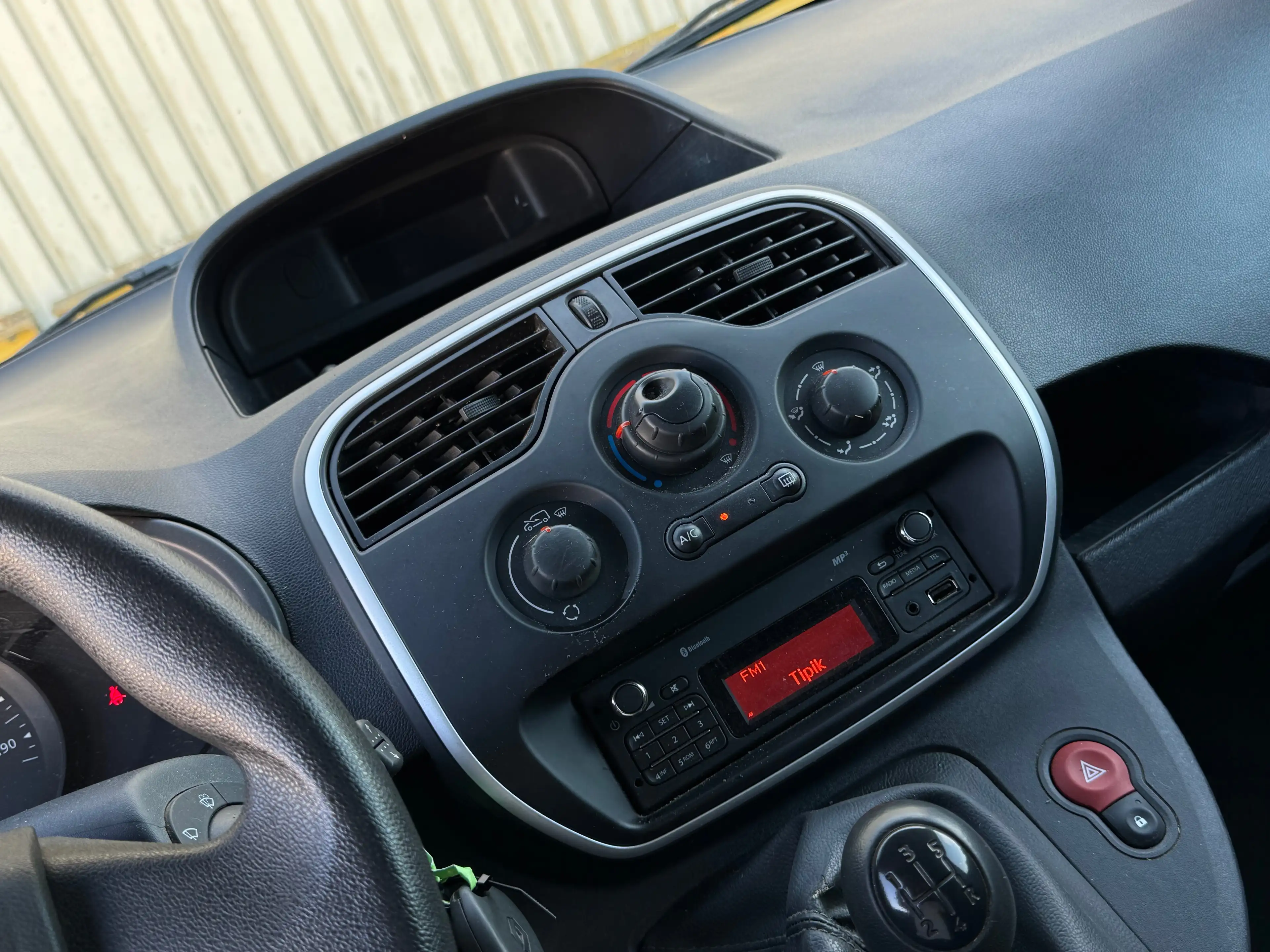 Renault Kangoo 1.5 dCi / 3PLACES / UTILITAIRE / CLIMA / FACELIFT — photo 10