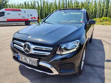 GLC 350 e 4Matic (253.954) / DISTRONIC / PANORAMA