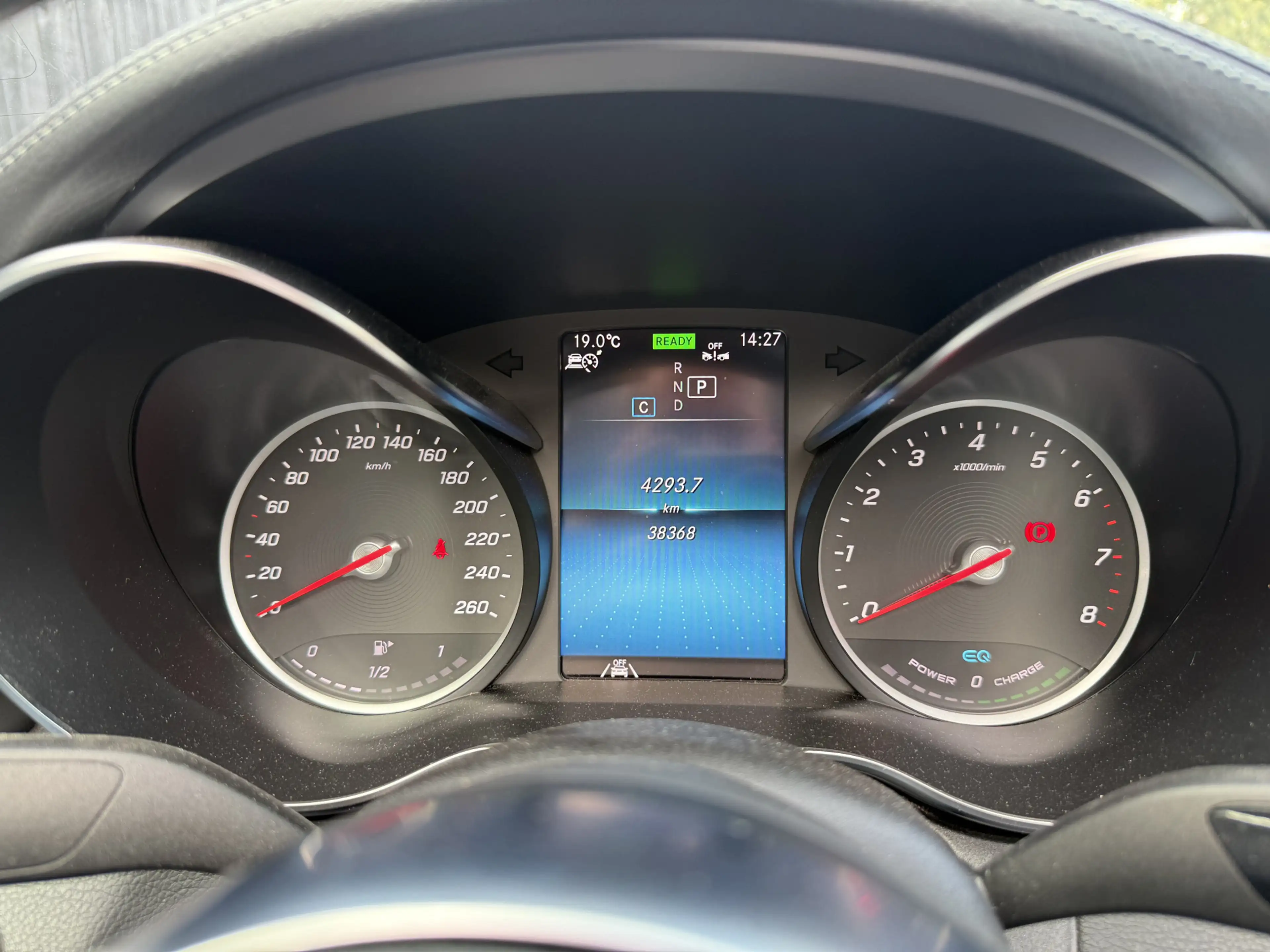 Mercedes-Benz C 200 Cabrio AMG Line — photo 9
