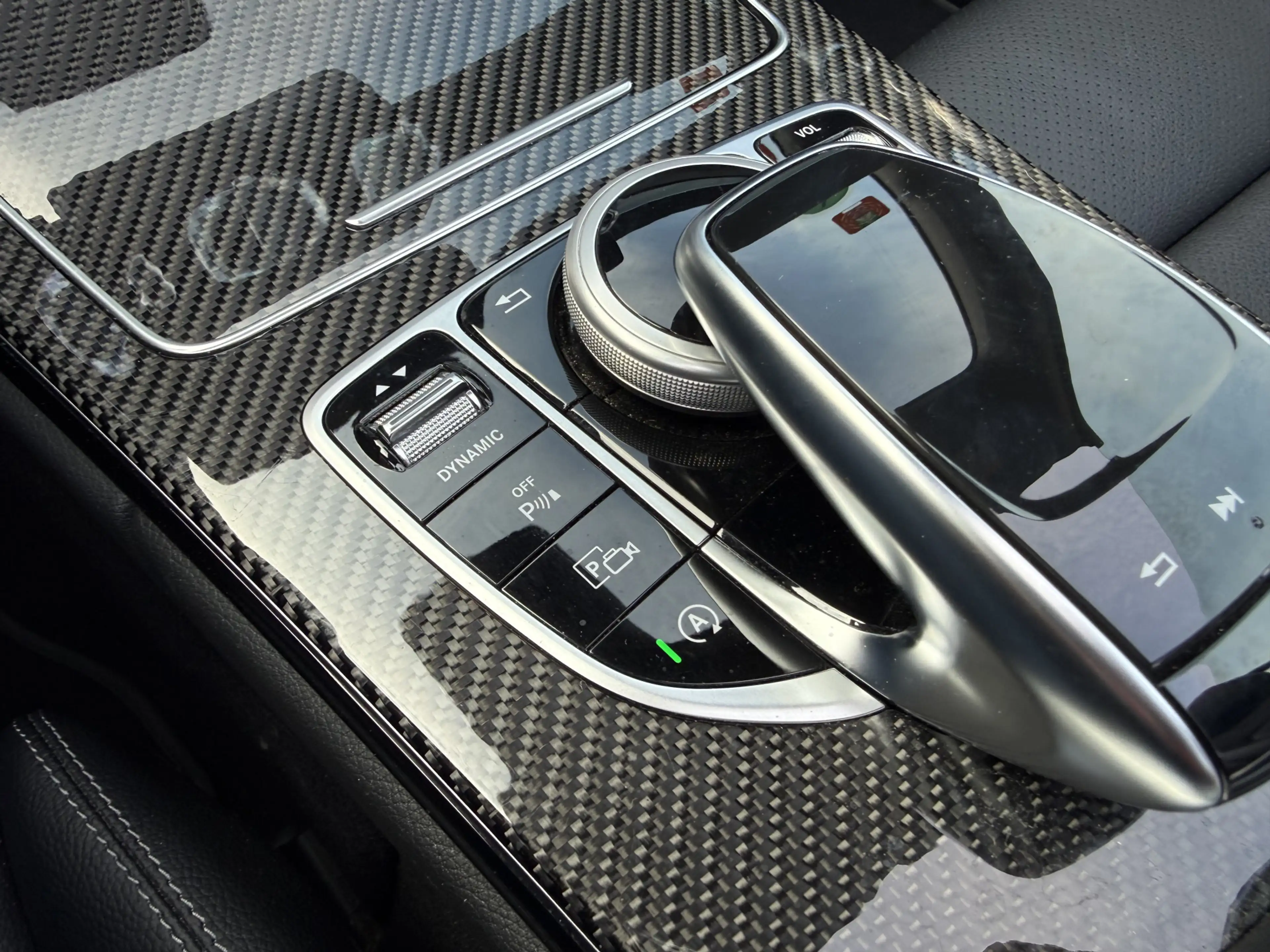 Mercedes-Benz C 200 Cabrio AMG Line — photo 41