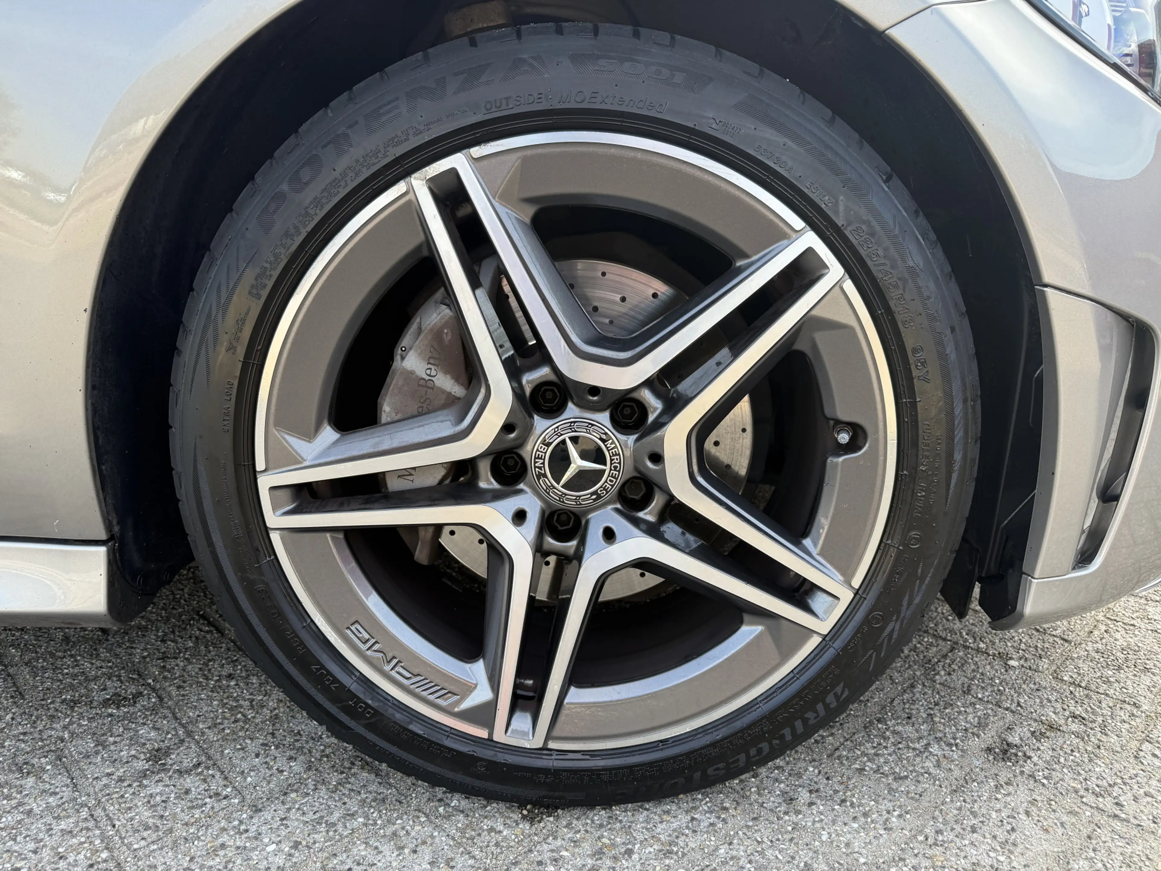 Mercedes-Benz C 200 Cabrio AMG Line — photo 7