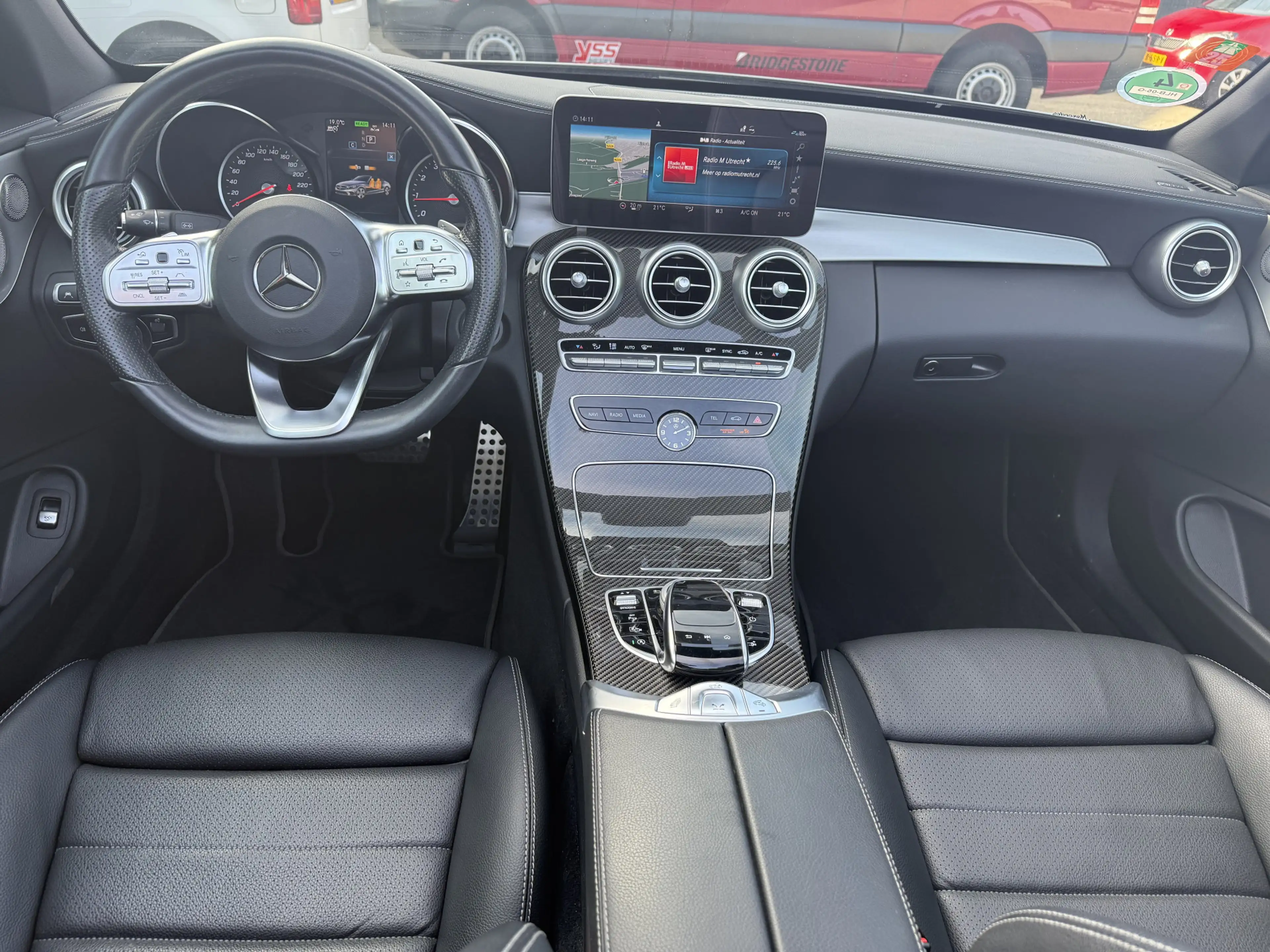 Mercedes-Benz C 200 Cabrio AMG Line — photo 5