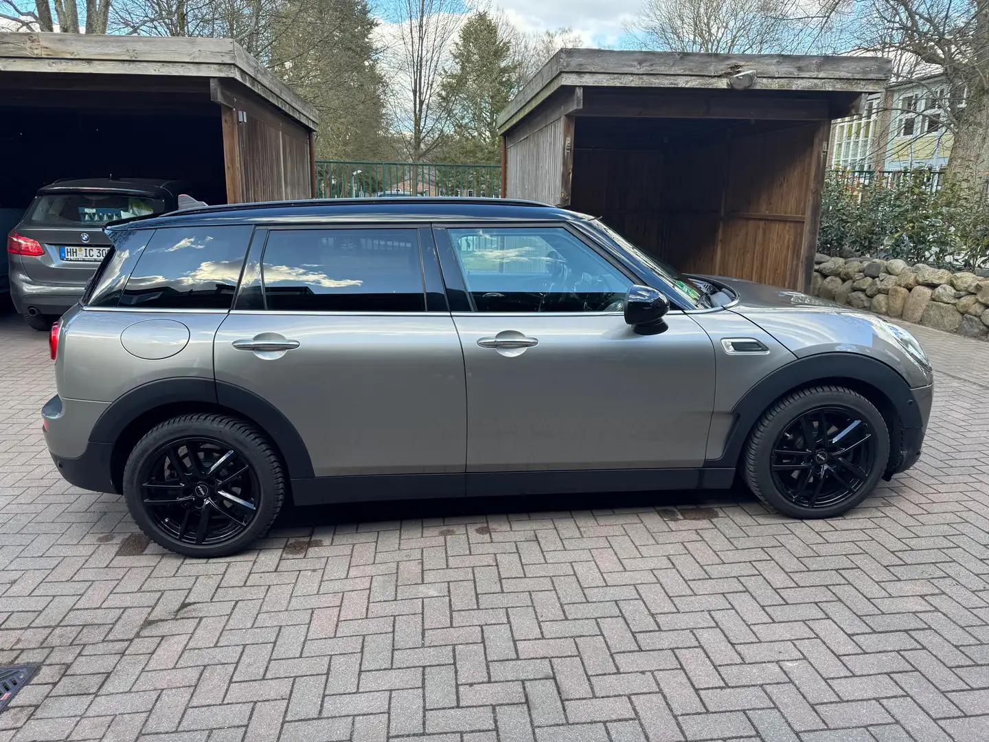 MINI Cooper Clubman Aut. Grau - 2