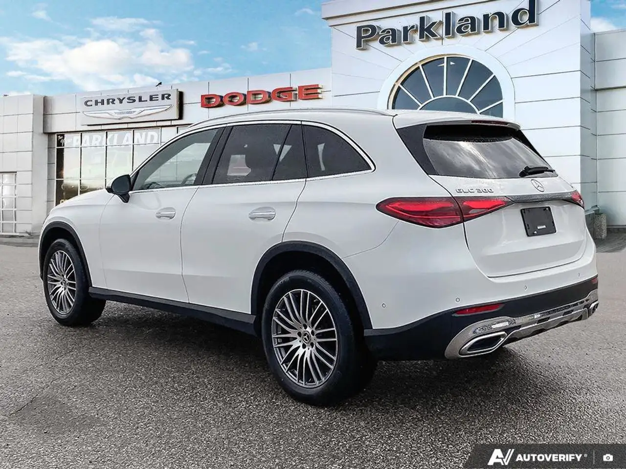 Mercedes-Benz GLC снимка Mercedes-Benz GLC