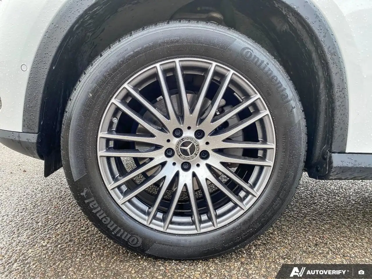 Mercedes-Benz GLC снимка Mercedes-Benz GLC