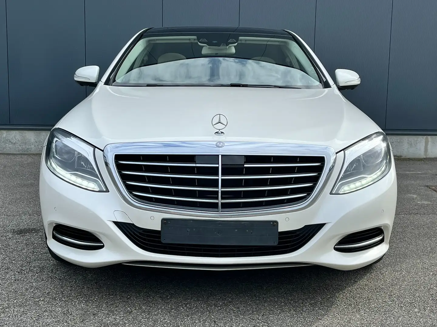 Mercedes-Benz S 350 Ld Bluetec / 360° CAMERA / GPS / LED / BTW AFTR Белый - 2