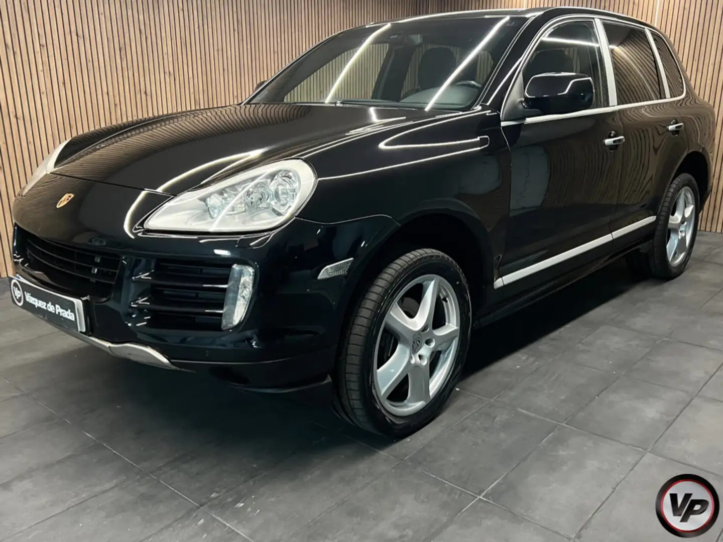 Porsche Cayenne Schwarz - 1
