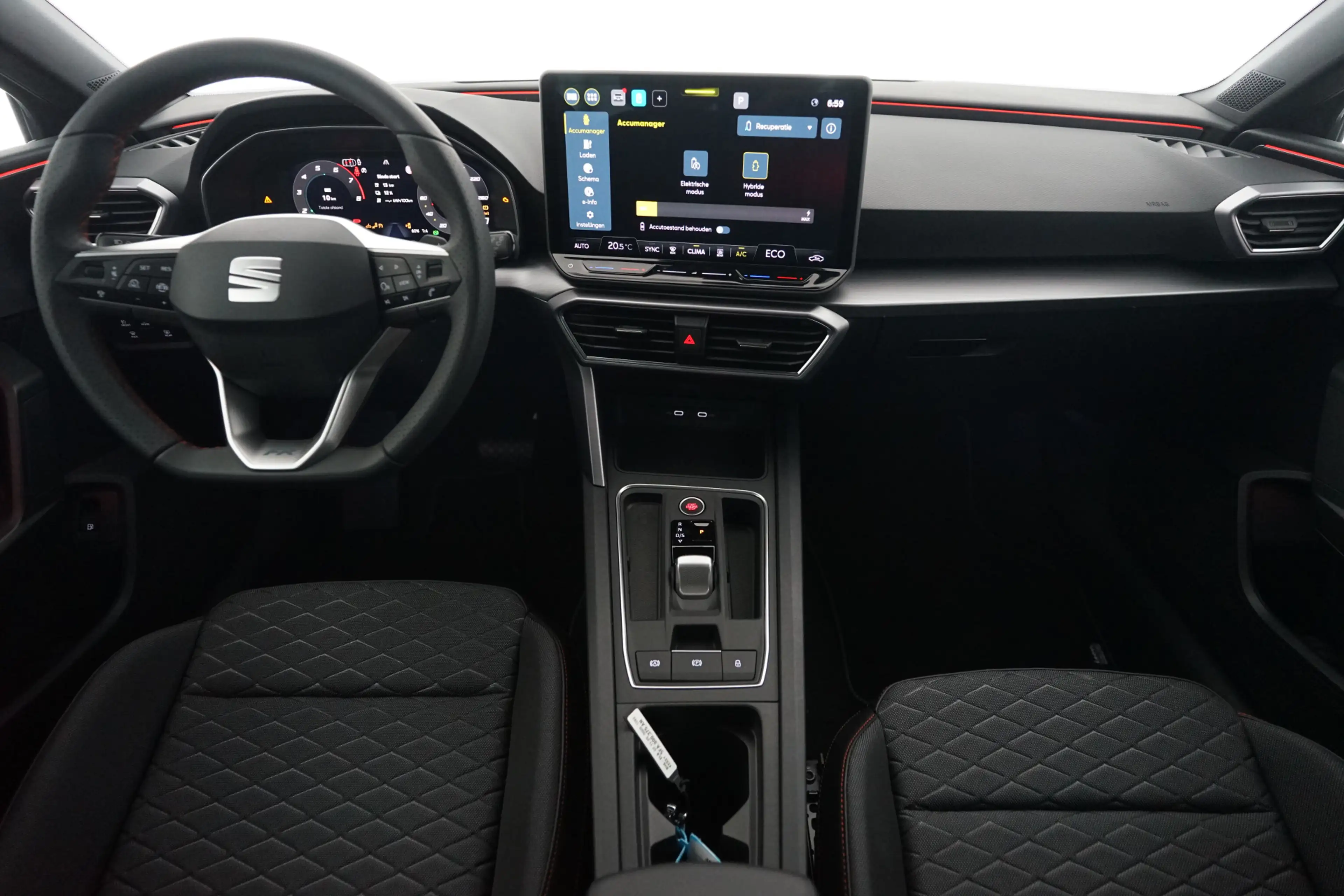 SEAT Leon e-Hybrid Sportstourer 1.5 TSI FR Business — photo 2