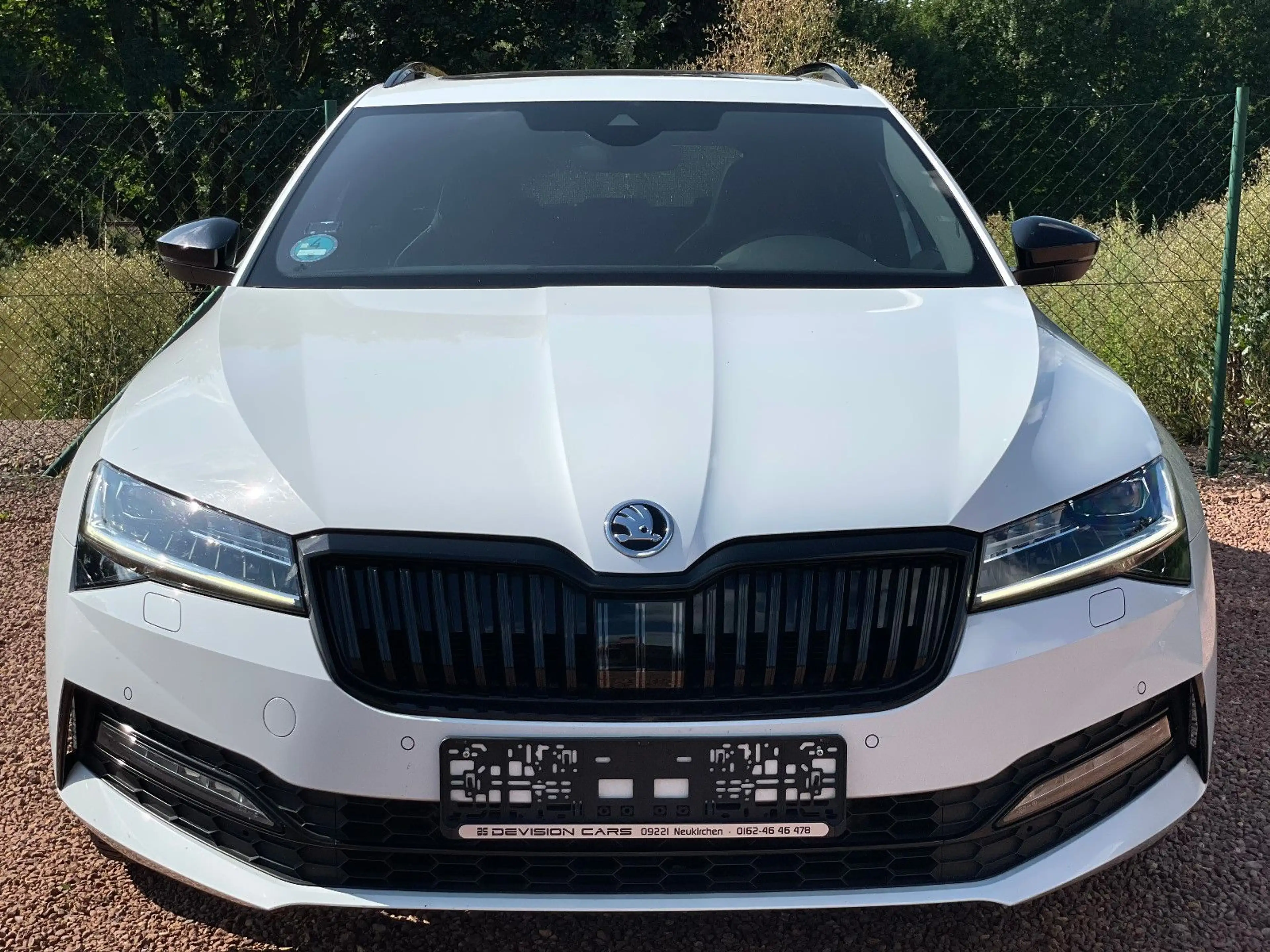 Skoda Superb 2.0 TSI Sportline*Pano*Virtuell*19 Zoll* — photo 3