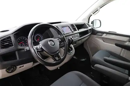 Annonce voiture d'occasion Volkswagen T6 Kombi - CARADIZE