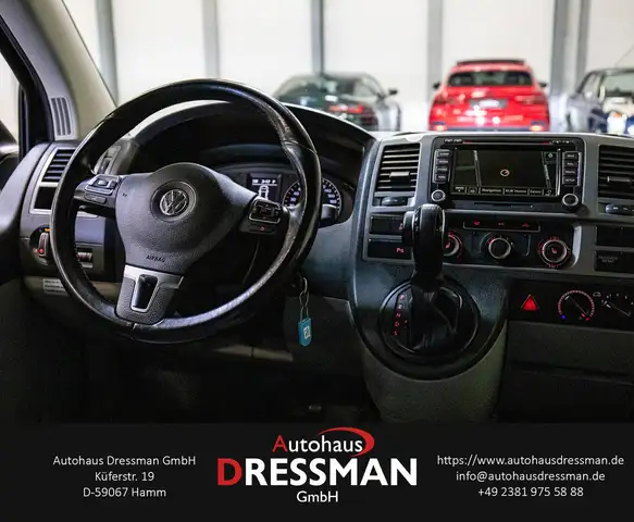 Volkswagen California view 14