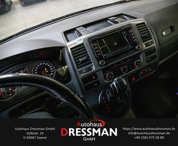 Volkswagen California view 15
