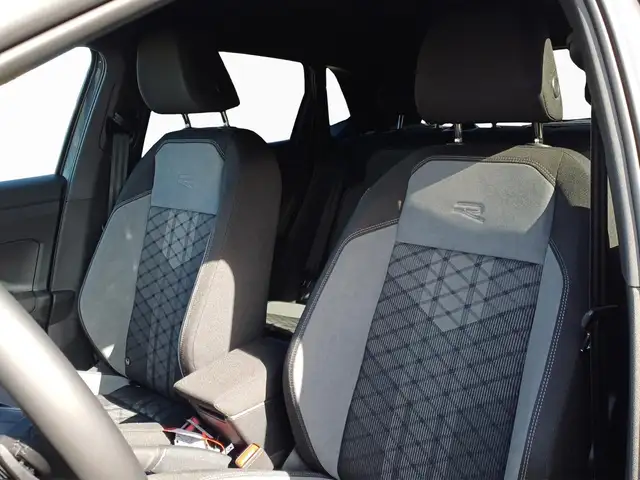 Volkswagen Polo view 15
