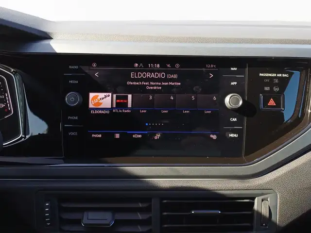 Volkswagen Polo view 13