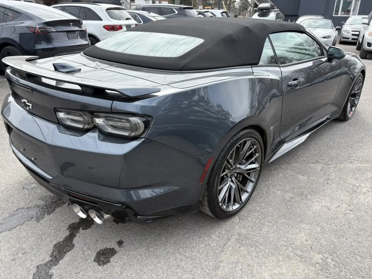 Chevrolet Camaro снимка Chevrolet Camaro