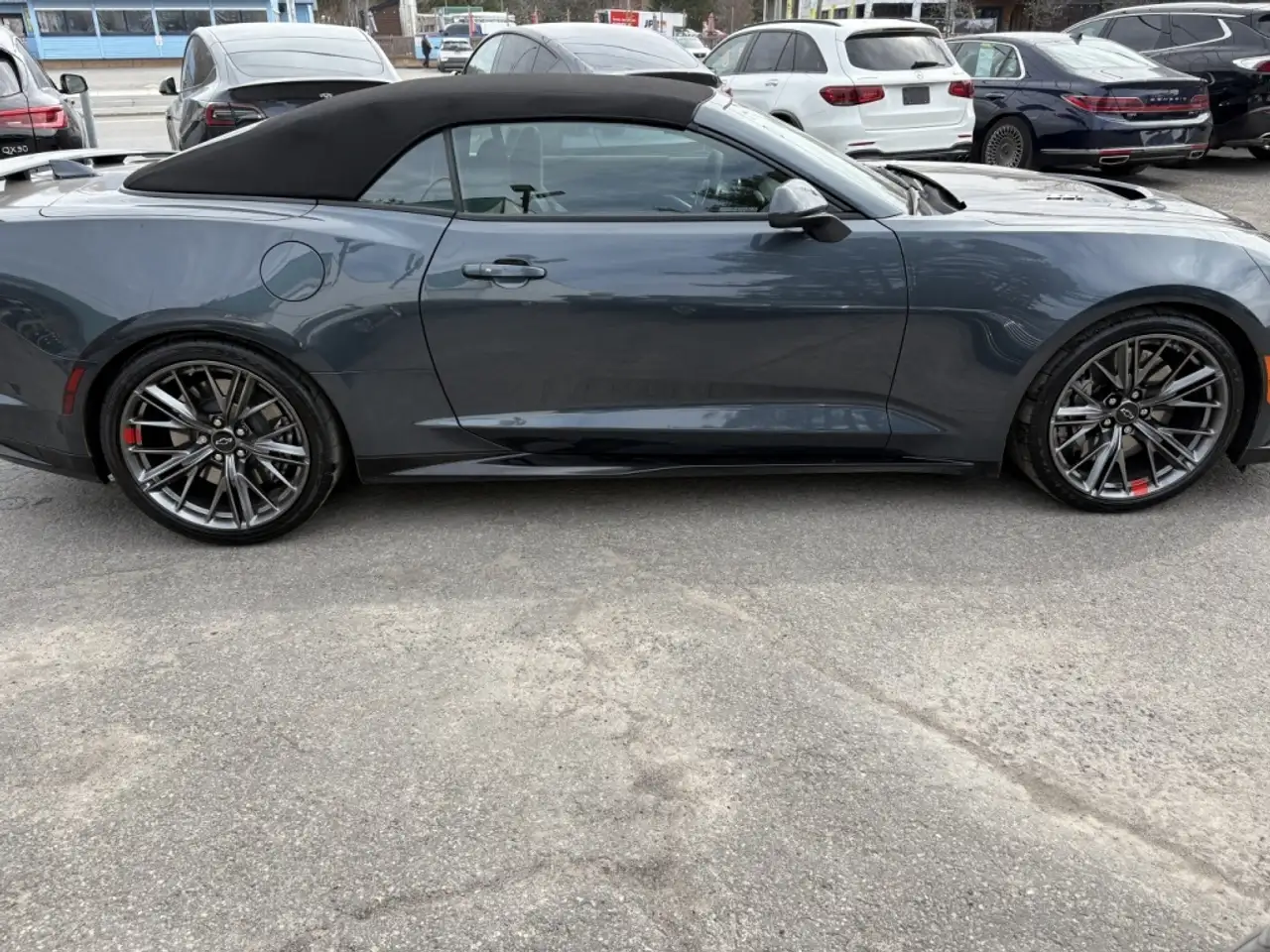Chevrolet Camaro снимка Chevrolet Camaro