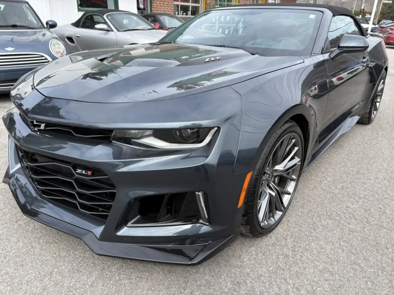 Chevrolet Camaro снимка Chevrolet Camaro
