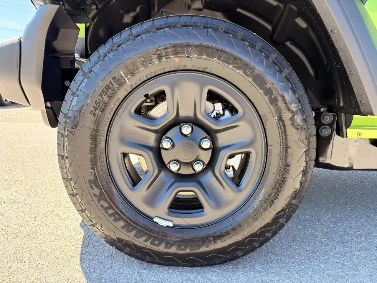 Jeep Wrangler снимка Jeep Wrangler