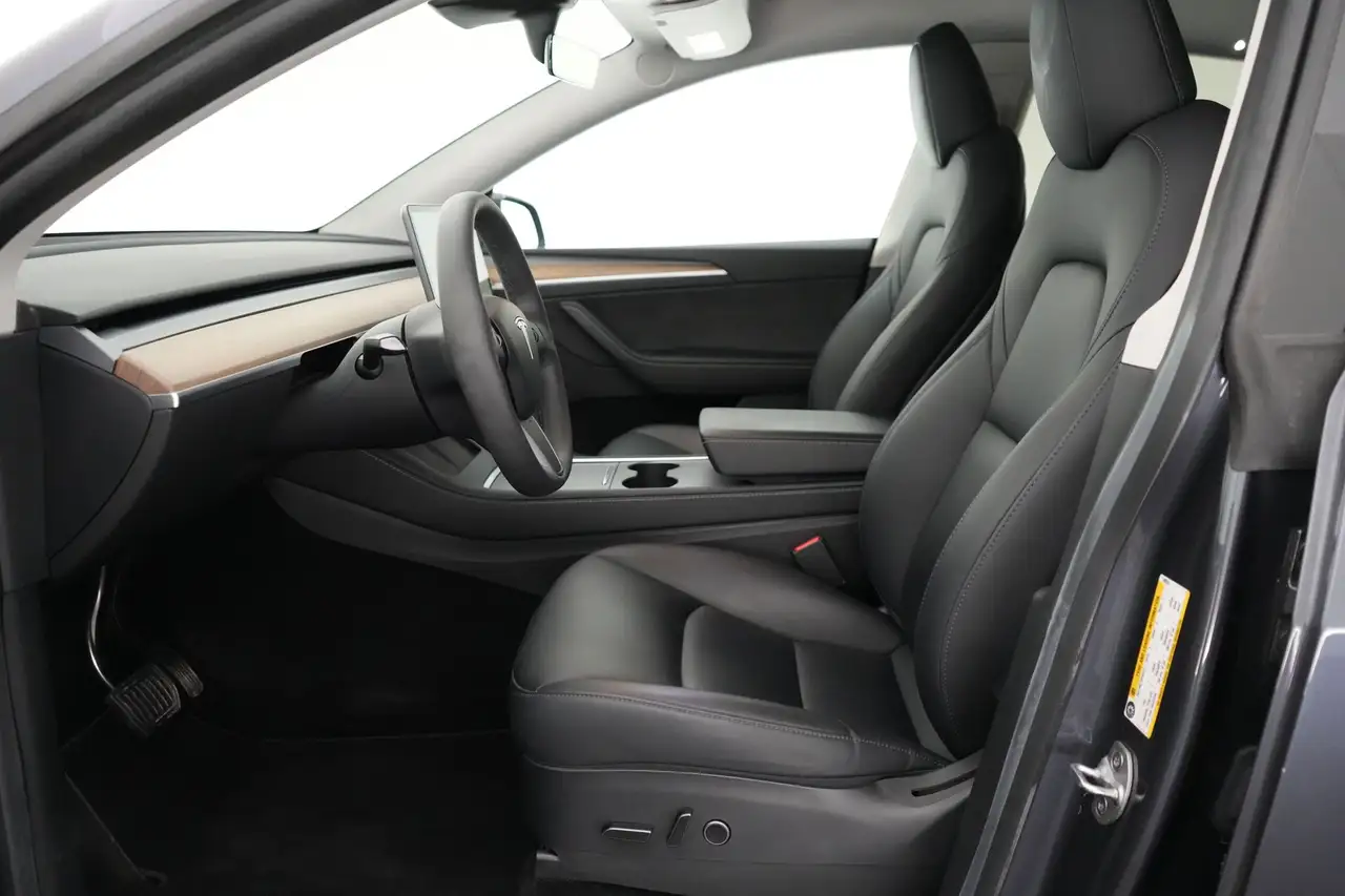 Tesla Model Y Long Range Dual Motor LEDER/CUIR LED GPS PDC CAM P, миниатюра 17