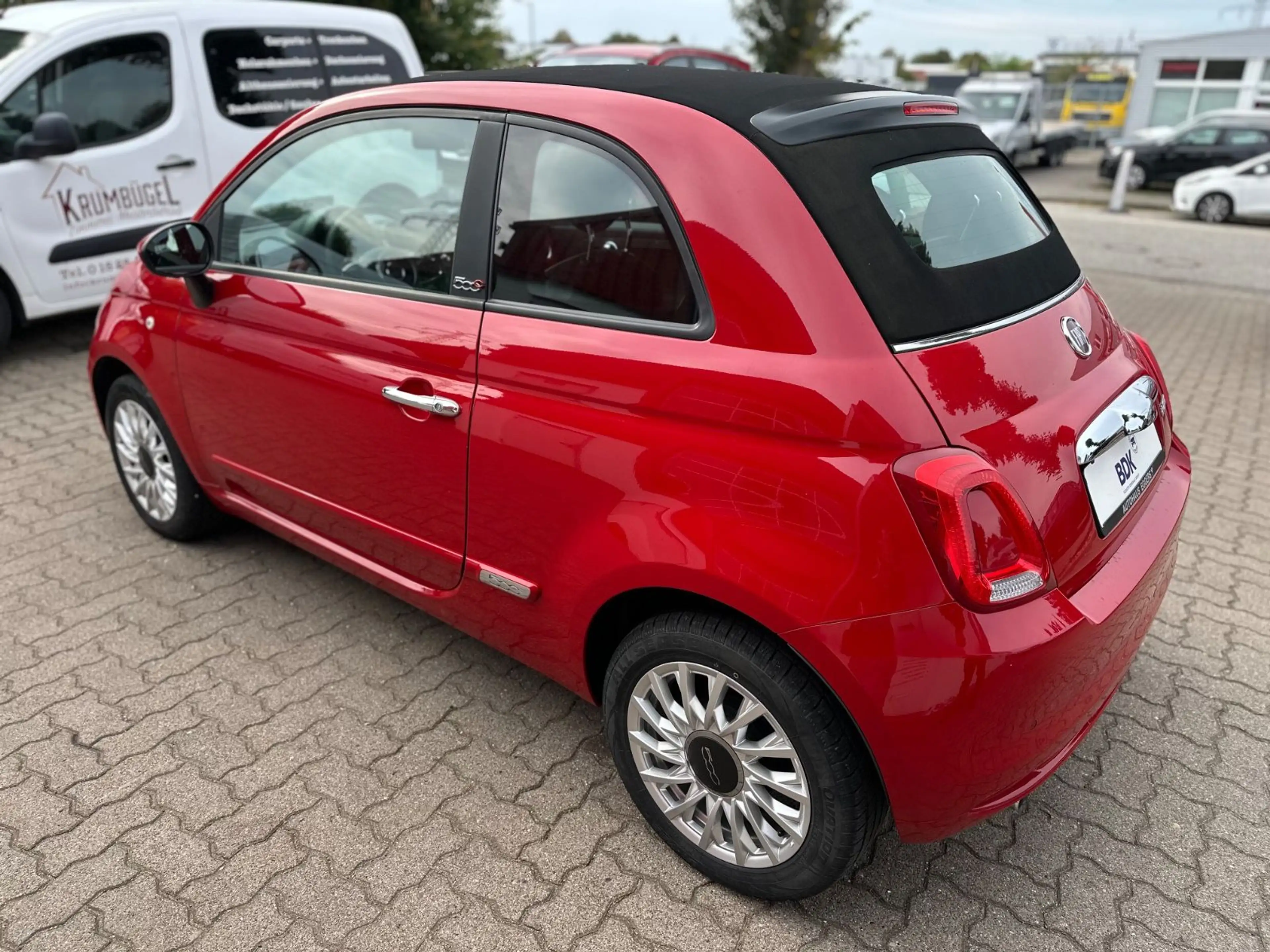 Fiat 500C Lounge/1HD+TZ/PDC/KLIMA/WENIG KM/DAB+/GJR — photo 7