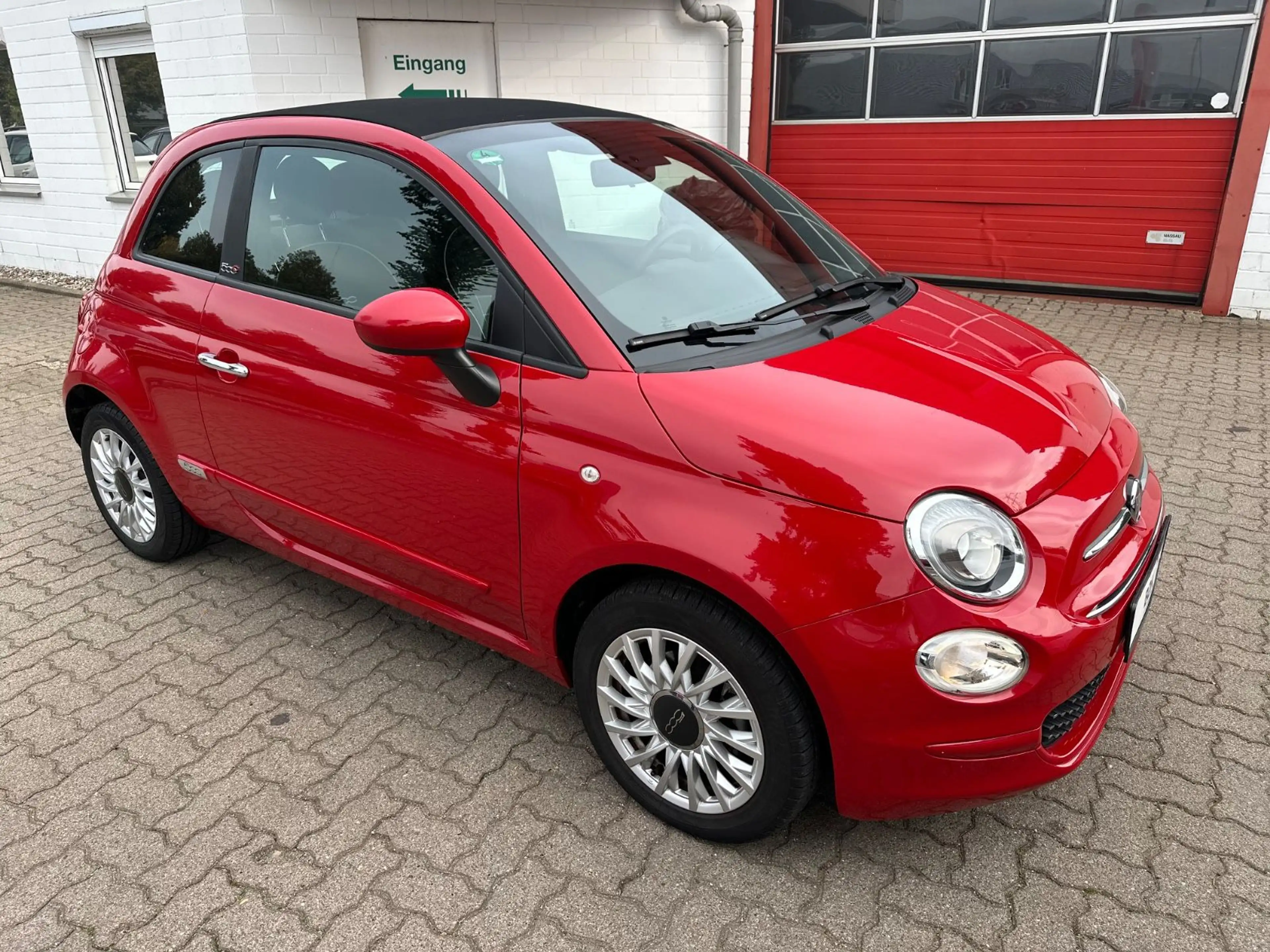 Fiat 500C Lounge/1HD+TZ/PDC/KLIMA/WENIG KM/DAB+/GJR — photo 4