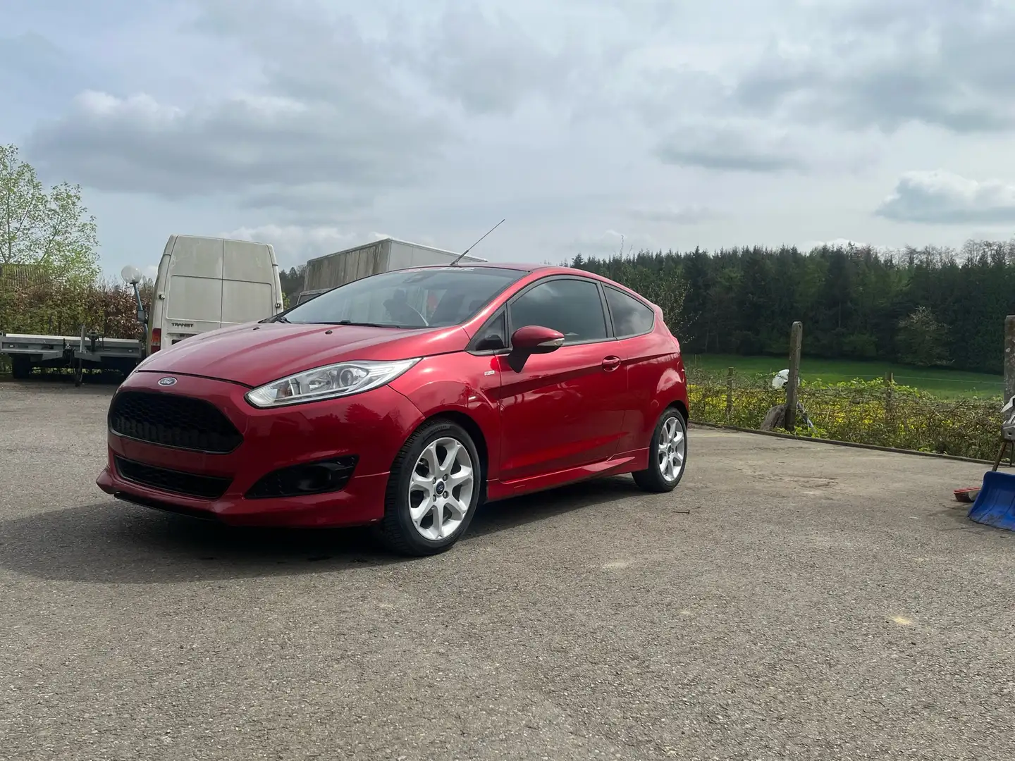 Ford Fiesta 1.0 EcoBoost ST-Line Rood - 1