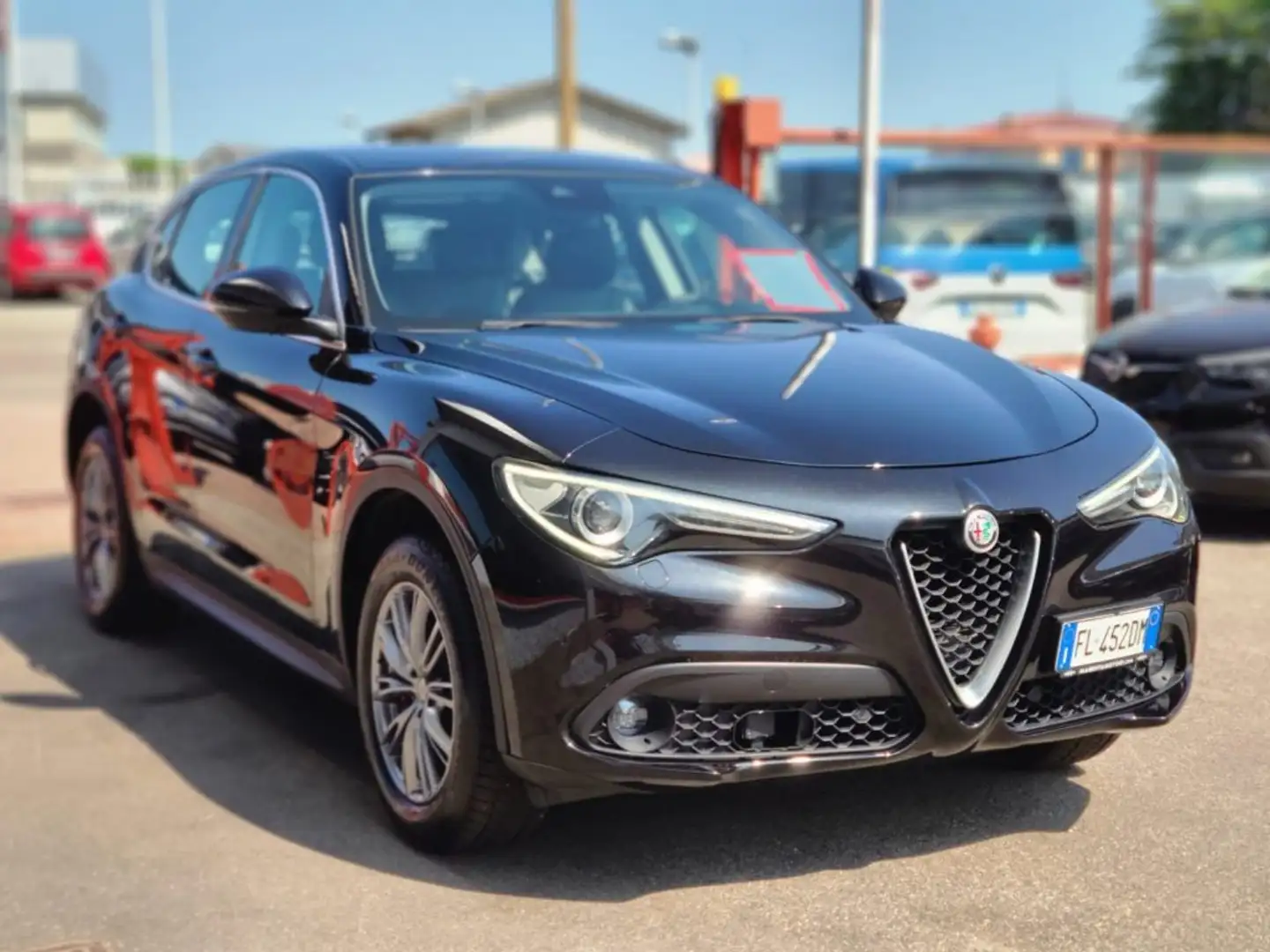 Alfa Romeo Stelvio 2.2 Turbodiesel 180 CV AT8 Q4 Super Nero - 1
