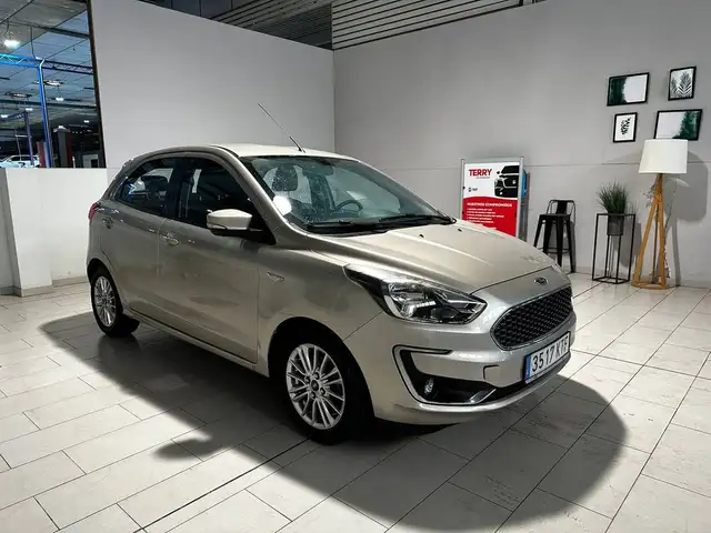 Ford Ka/Ka+ Ka+ 1.19 Ti-VCT Ultimate