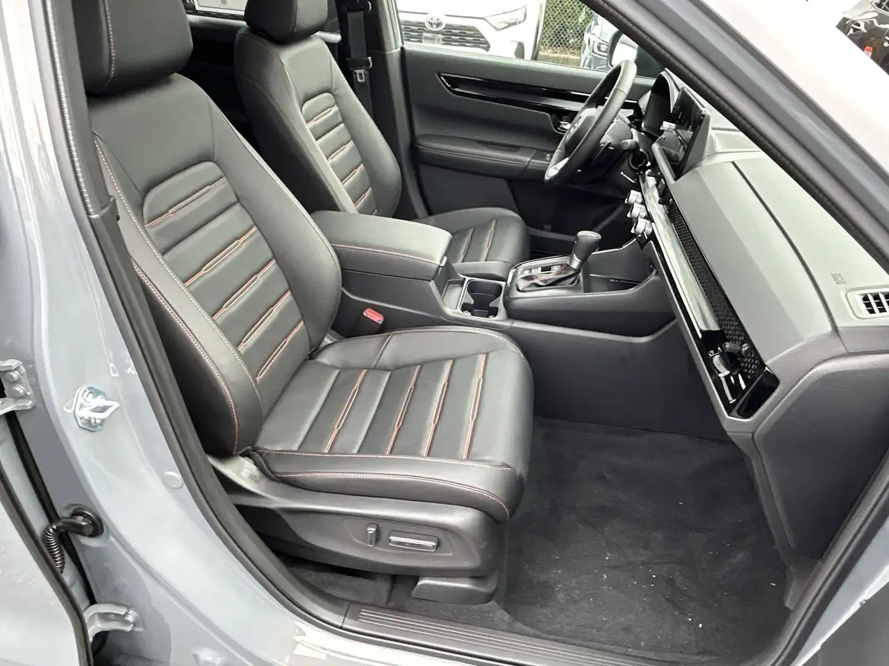 Honda CR-V photo Honda CR-V