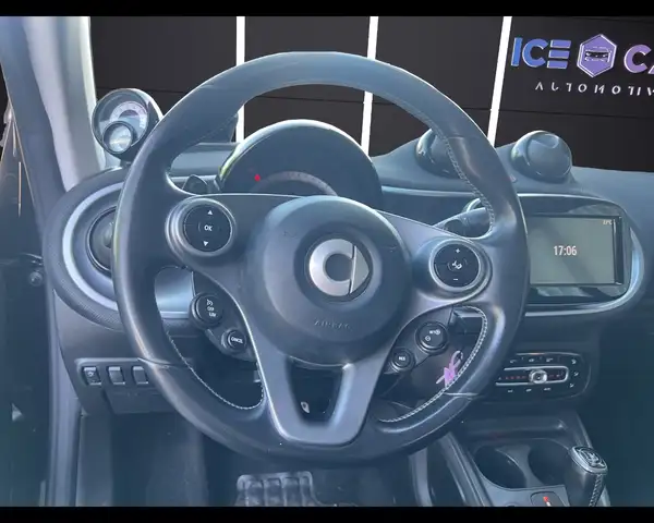 Smart Fortwo view 10