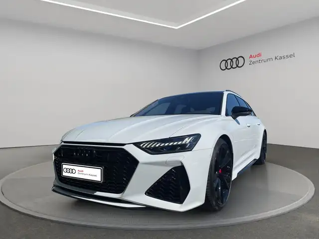 Audi RS6 view 3
