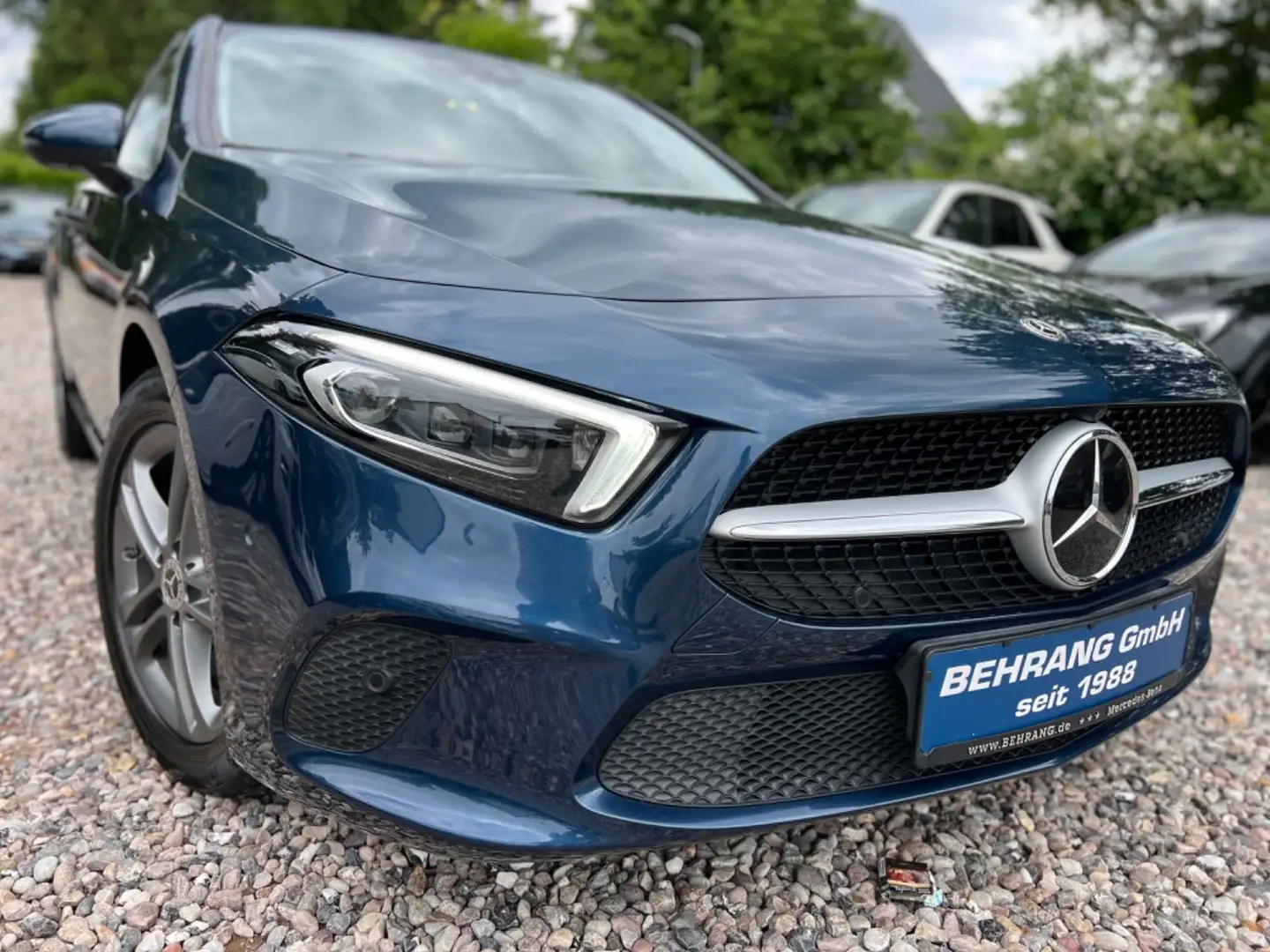 Mercedes-Benz A 250 *AUTOMATIK*DISTRONIC*MEMORY*MULTIBEAM-LED* Blau - 2