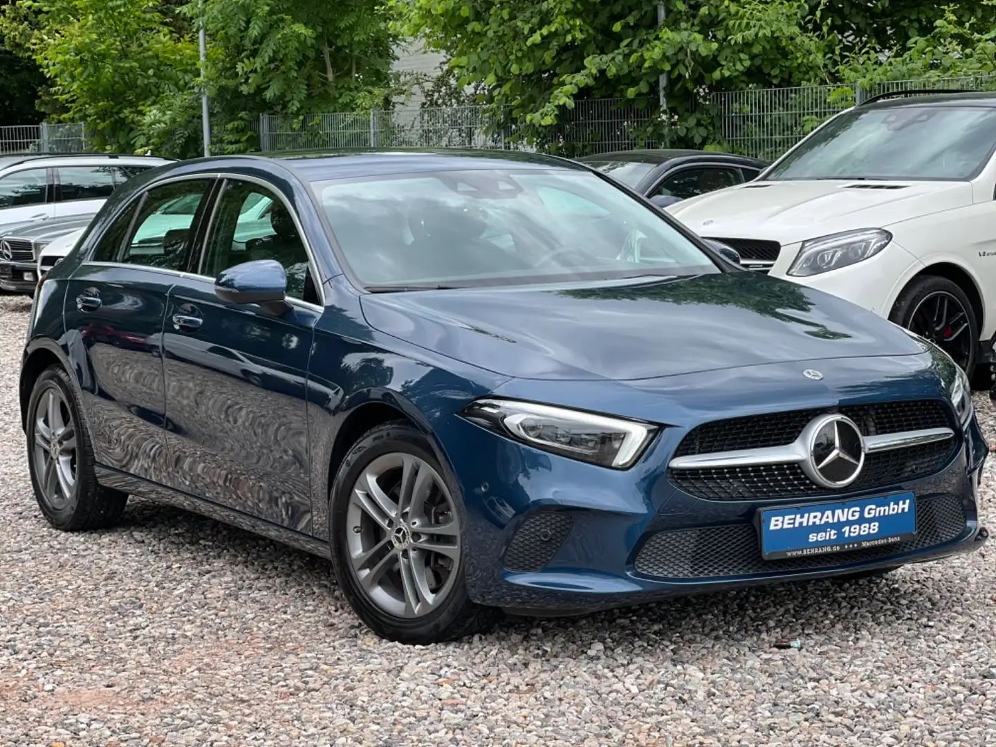 Mercedes-Benz A 250 *AUTOMATIK*DISTRONIC*MEMORY*MULTIBEAM-LED* Blau - 1