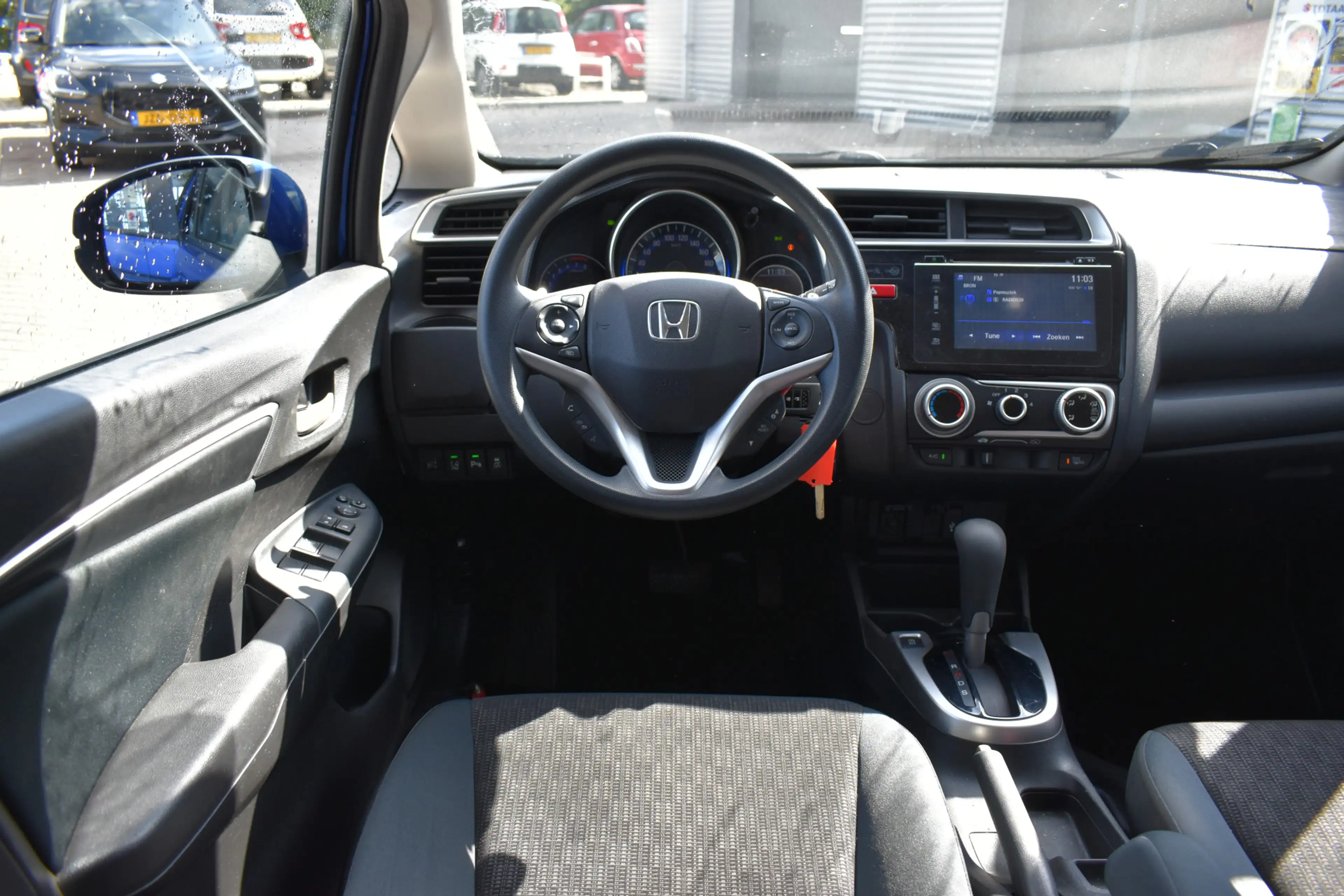 Honda Jazz 1.3 i-VTEC Comfort automaat 102pk | NL-auto | Park — photo 6