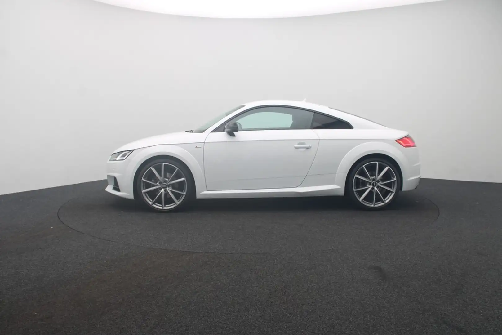 Audi TT Coupe 2.0 TFSI quattro S line LED B&O Weiß - 2