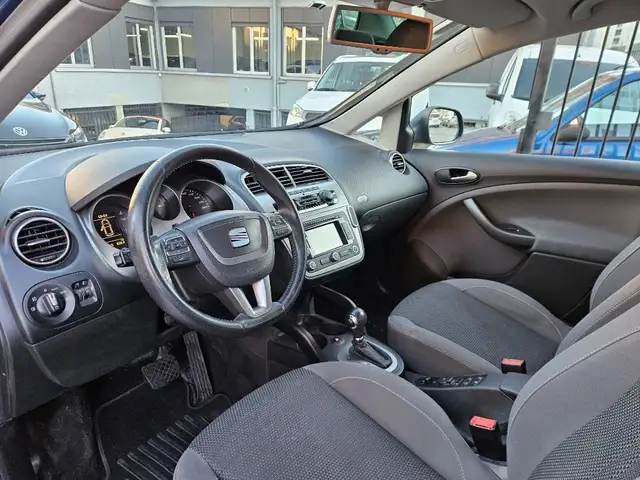 Seat Altea XL view 5
