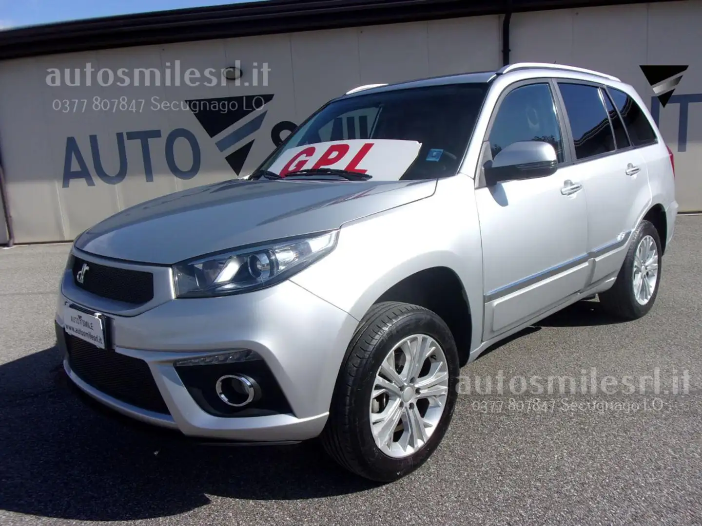 DR Automobiles DR EVO5 1.6 16V 126 CV Bi-Fuel GPL Zilver - 1