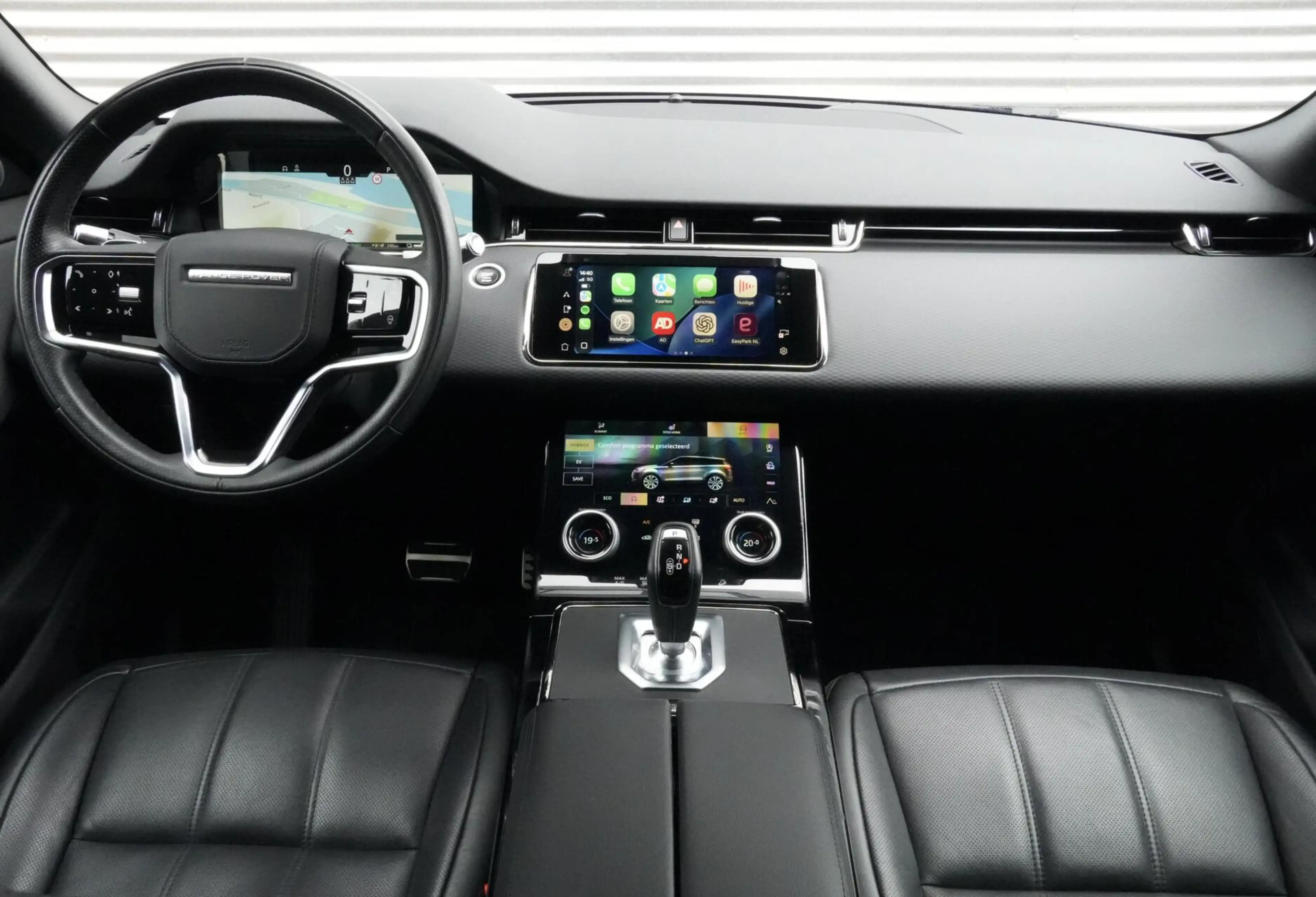 Land Rover Range Rover Evoque 1.5 P300e AWD R-Dynamic HSE | SOH 93,6% | Pano-dak — photo 7