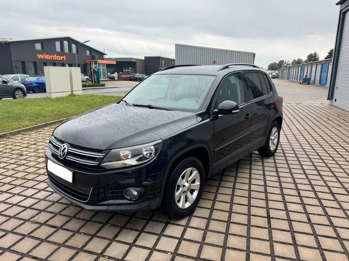 Volkswagen Tiguan Trend & Fun BMT Negro - 1