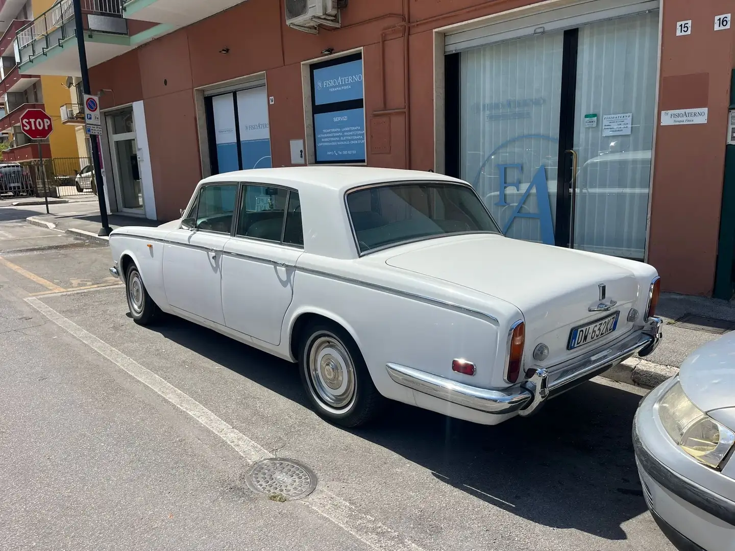 Rolls-Royce Silver Shadow 6.8 II Macchina marciante Bianco - 2