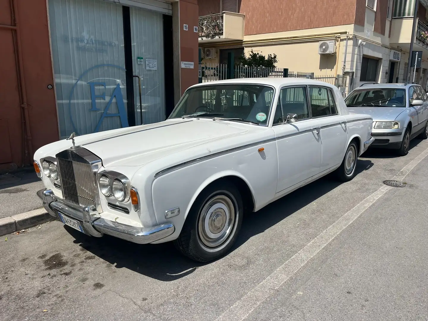 Rolls-Royce Silver Shadow 6.8 II Macchina marciante Bianco - 1