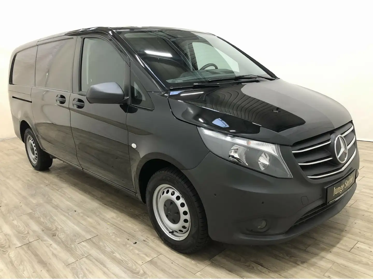 Mercedes-Benz Vito 116 CDI KA lang Navi*AHK*Kamera*PTS*Sitzhei Noir - 2