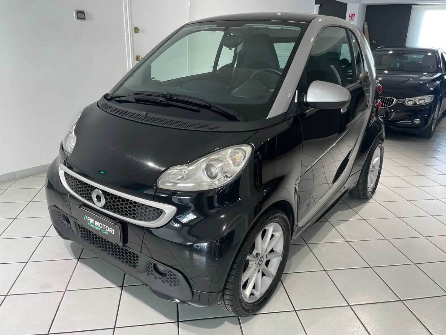 smart forTwo 1000 52 kW MHD coupé passion Nero - 1