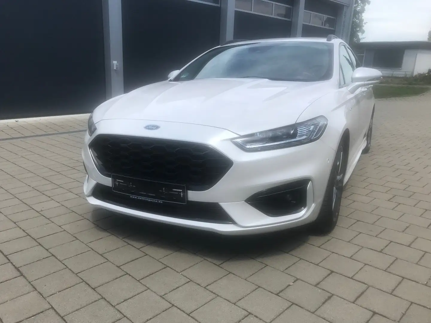 Ford Mondeo ST-Line Blanc - 1