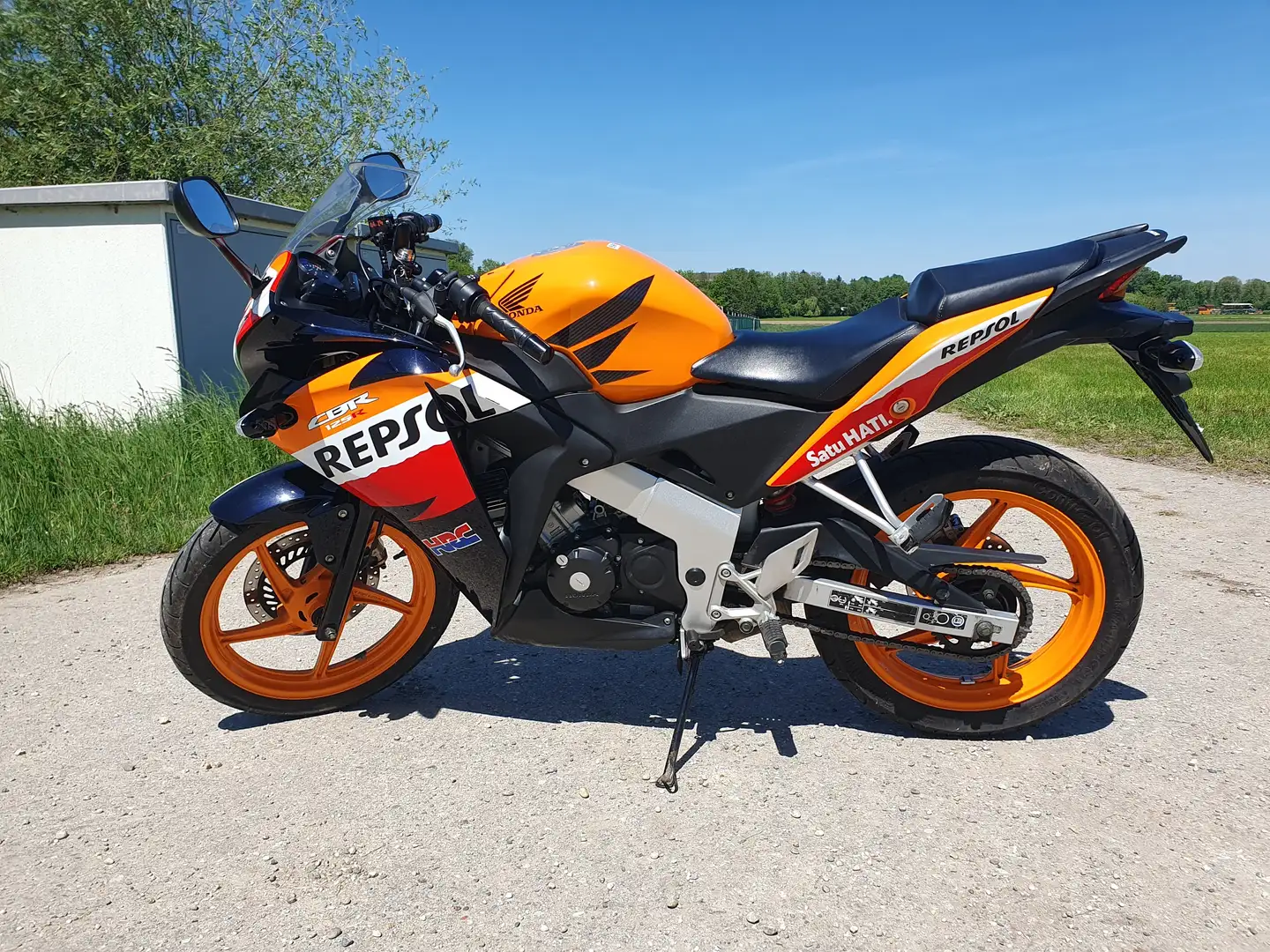 Honda CBR 125 JC 50 Oranj - 2